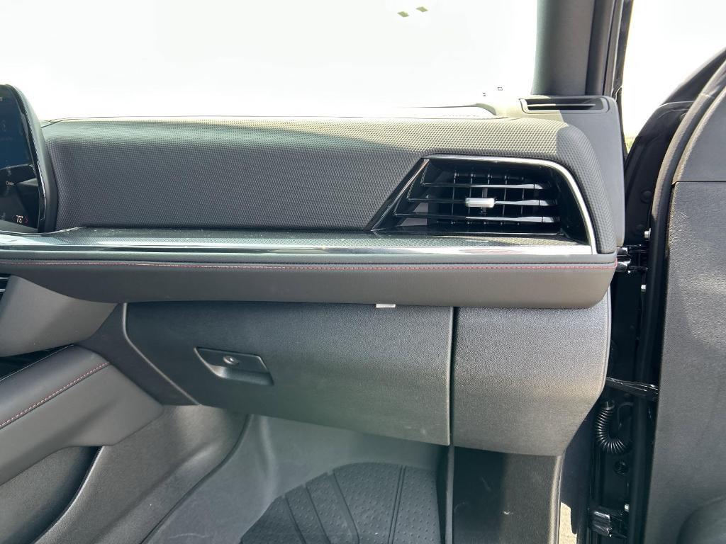 new 2025 Chevrolet Suburban car, priced at $85,815