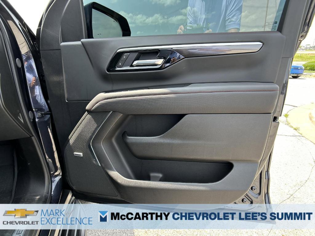 new 2025 Chevrolet Suburban car, priced at $85,815