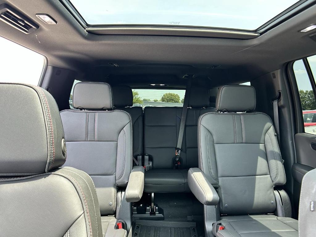 new 2025 Chevrolet Suburban car, priced at $85,815