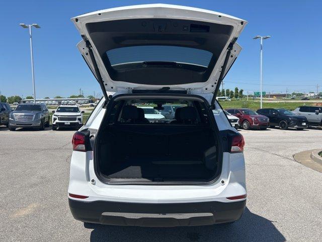 used 2022 Chevrolet Equinox car, priced at $23,500