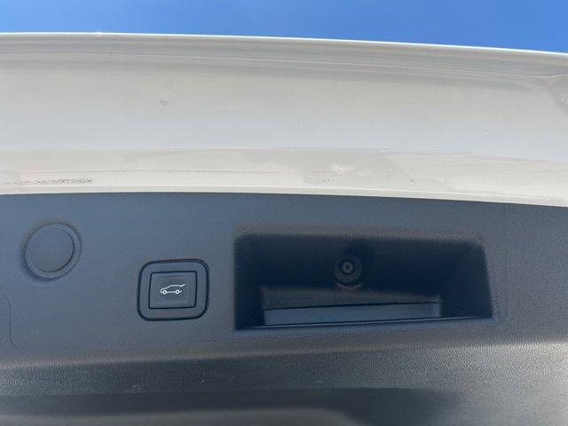 used 2022 Chevrolet Equinox car, priced at $23,500