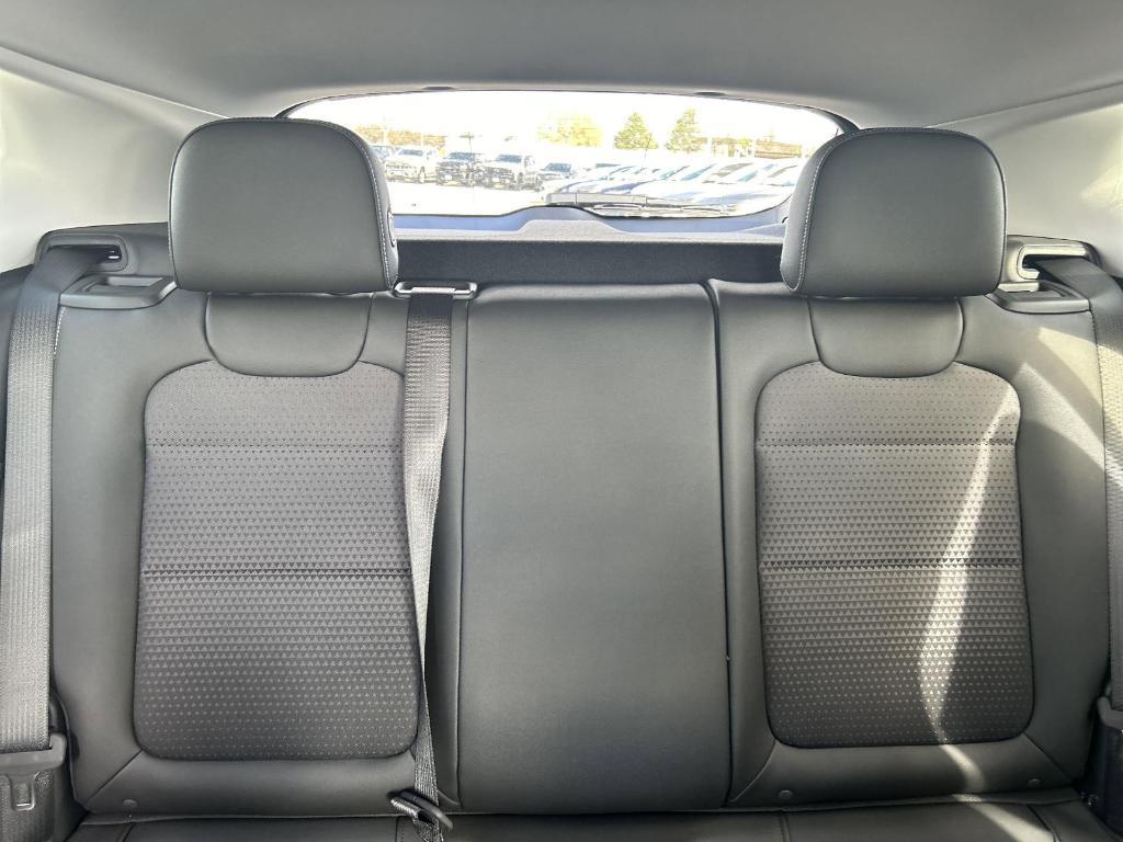 new 2025 Chevrolet Trax car, priced at $25,385