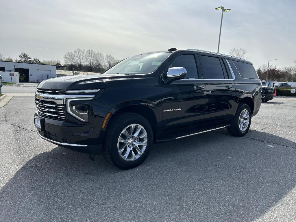 new 2025 Chevrolet Suburban car, priced at $78,595