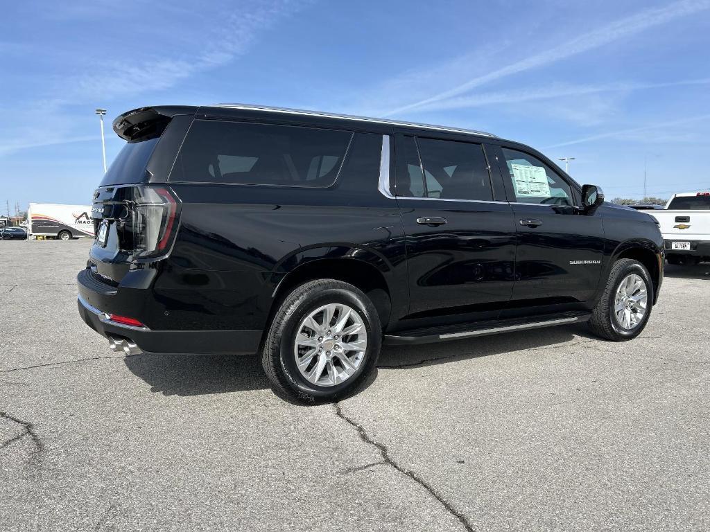 new 2025 Chevrolet Suburban car, priced at $78,595