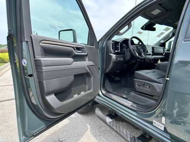 new 2025 Chevrolet Silverado 2500 car, priced at $66,205