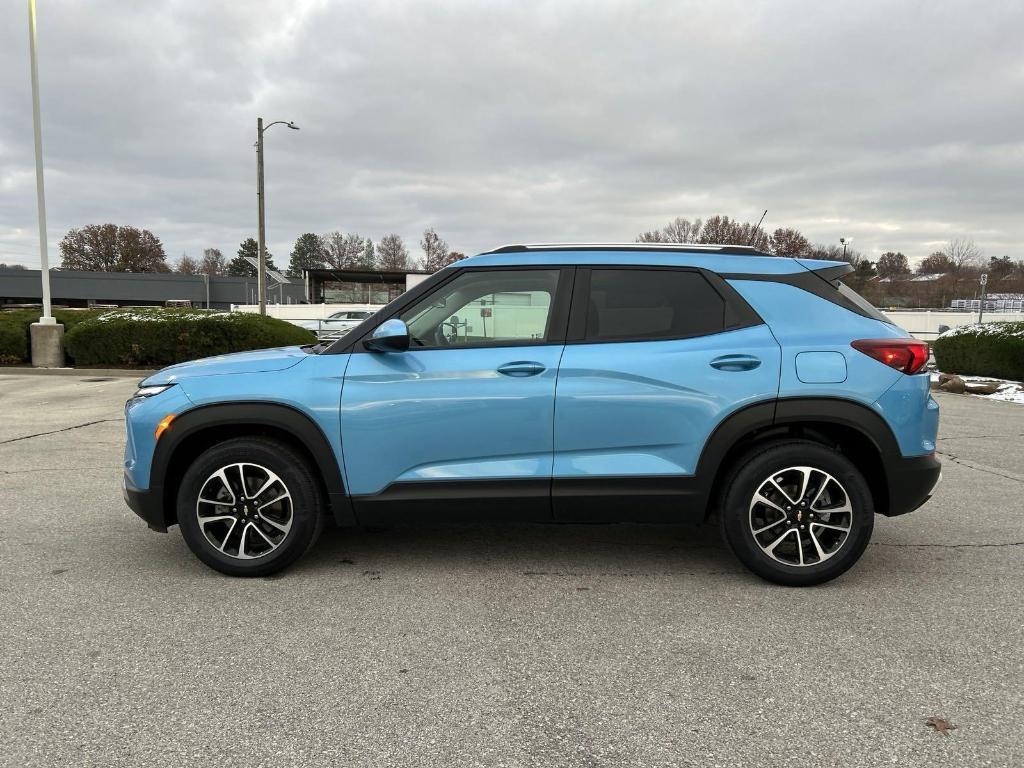 new 2025 Chevrolet TrailBlazer car, priced at $23,490