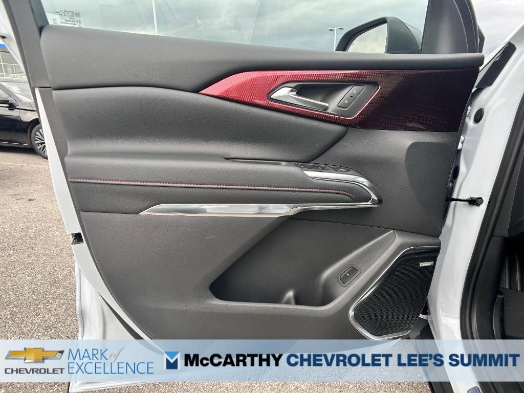 new 2026 Chevrolet Traverse car, priced at $59,345