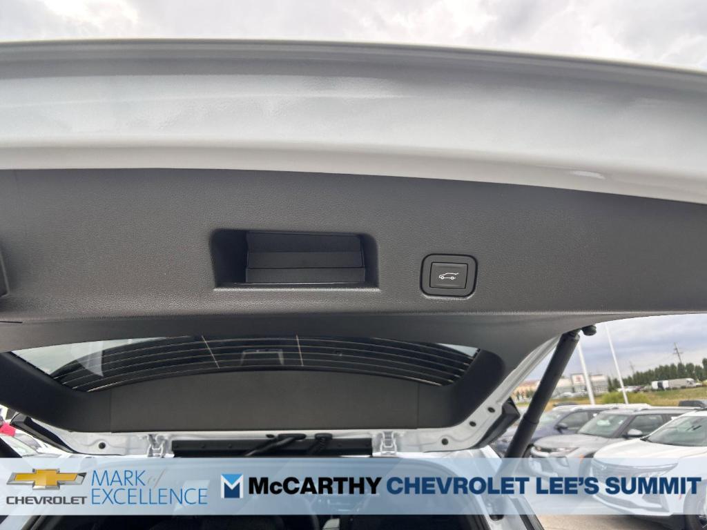 new 2026 Chevrolet Traverse car, priced at $59,345