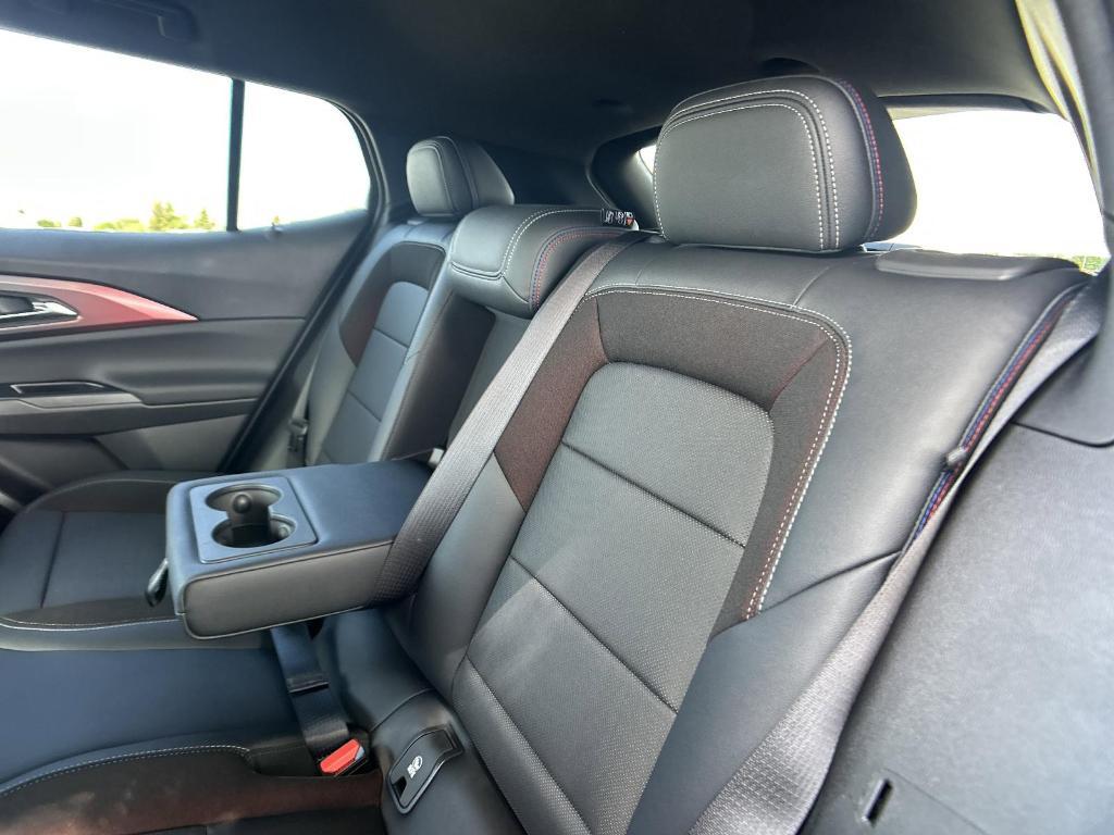 new 2025 Chevrolet Equinox EV car