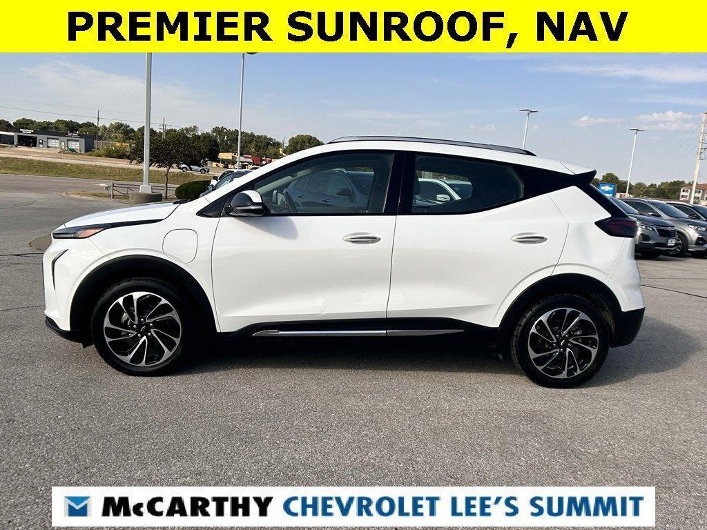 used 2022 Chevrolet Bolt EUV car, priced at $15,500