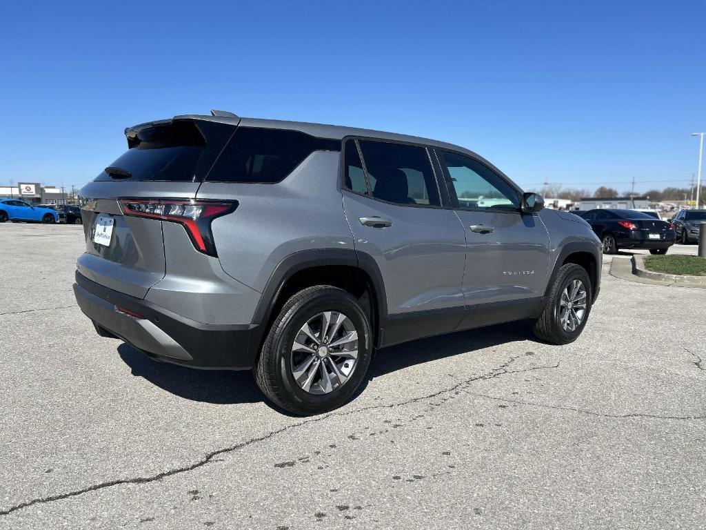 new 2025 Chevrolet Equinox car, priced at $29,495