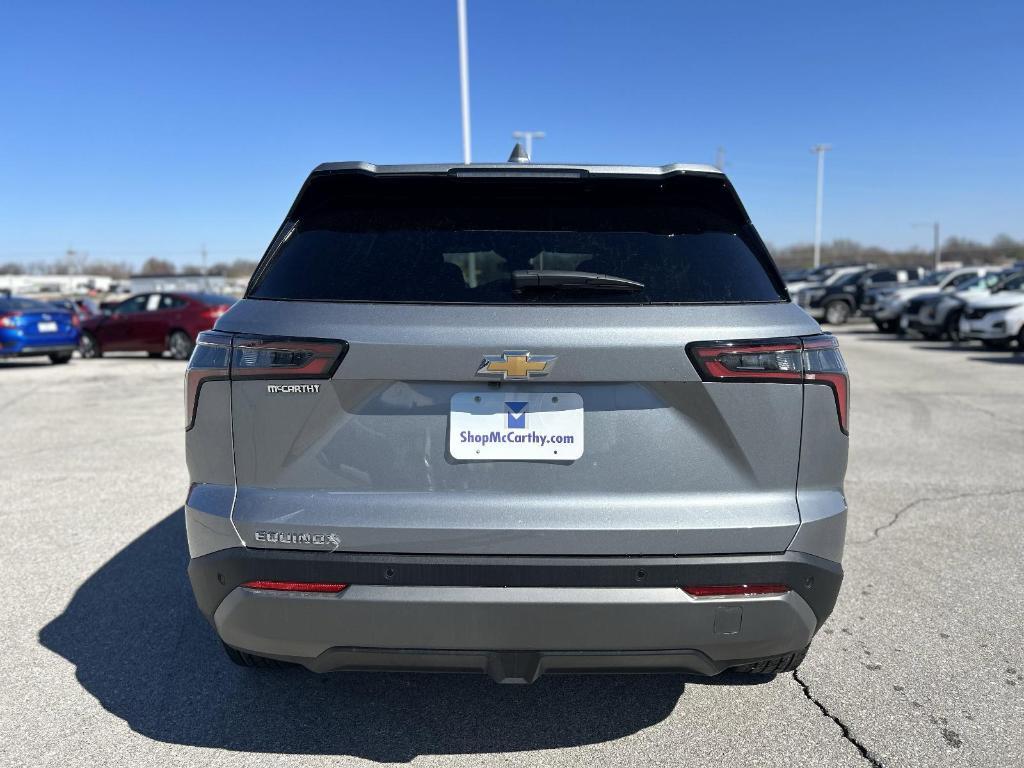 new 2025 Chevrolet Equinox car, priced at $29,495