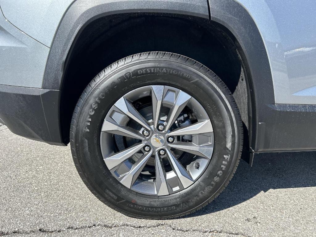 new 2025 Chevrolet Equinox car, priced at $29,495