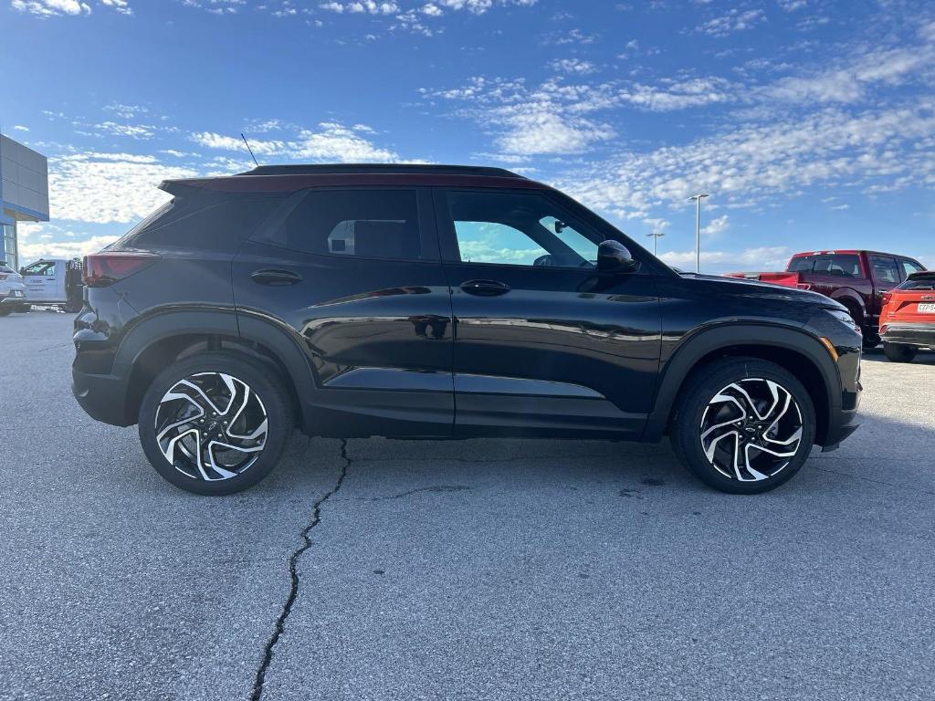 new 2025 Chevrolet TrailBlazer car, priced at $30,883