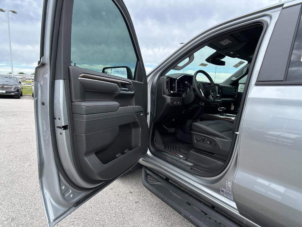 new 2025 Chevrolet Silverado 1500 car, priced at $63,770