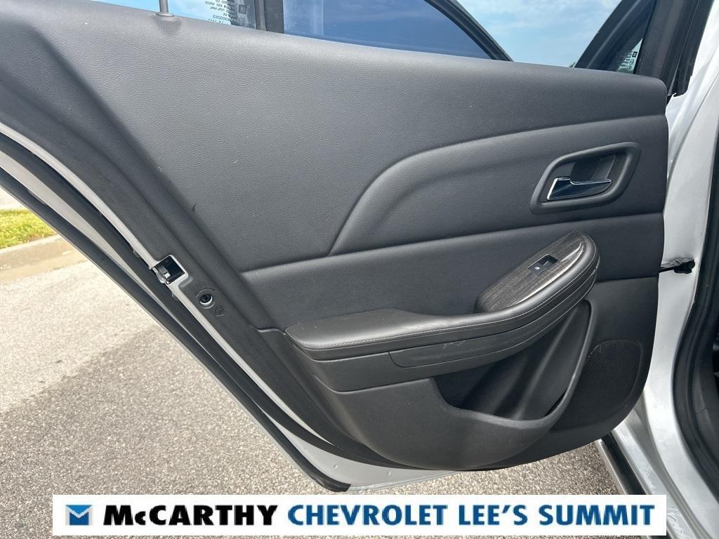 used 2015 Chevrolet Malibu car, priced at $8,500