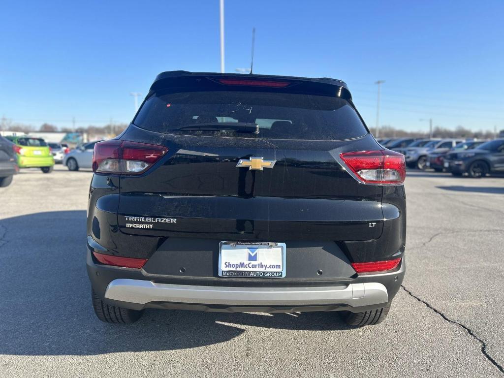 new 2025 Chevrolet TrailBlazer car, priced at $26,720