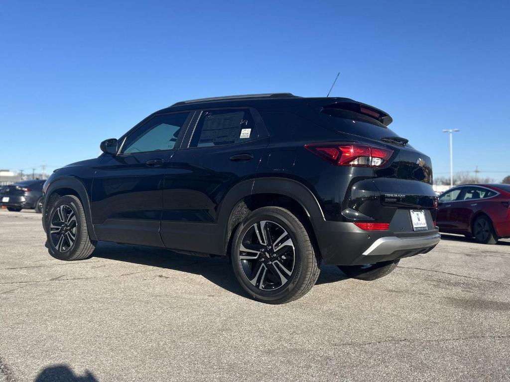 new 2025 Chevrolet TrailBlazer car, priced at $26,720