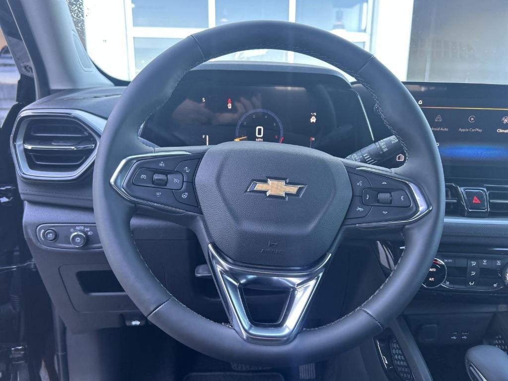new 2025 Chevrolet TrailBlazer car, priced at $26,720