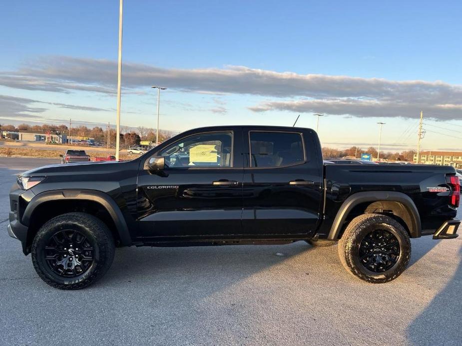 new 2025 Chevrolet Colorado car, priced at $45,495