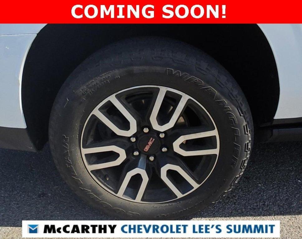used 2022 GMC Yukon XL car, priced at $59,000