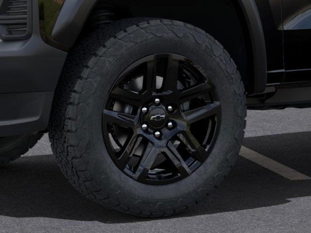 new 2025 Chevrolet Colorado car, priced at $49,715