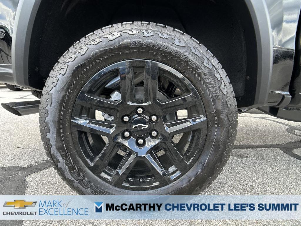 new 2025 Chevrolet Colorado car, priced at $48,215