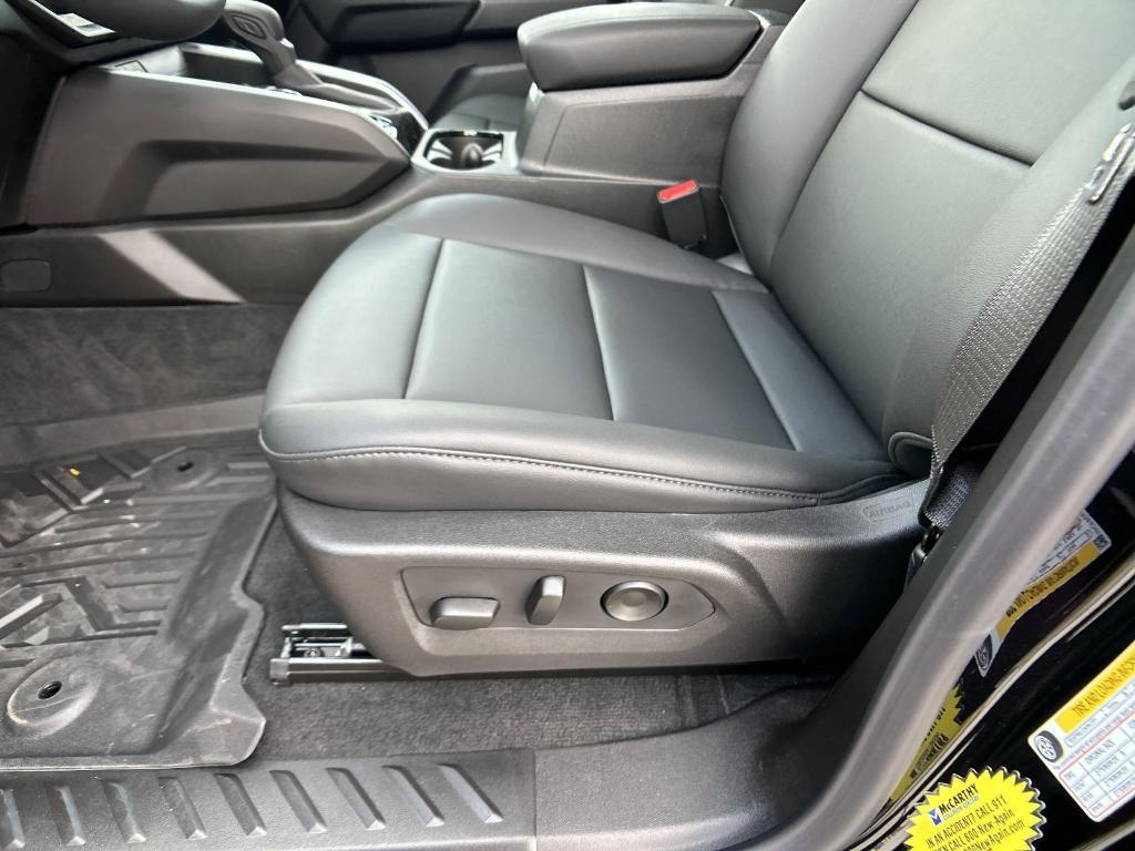 new 2025 Chevrolet Colorado car, priced at $49,715