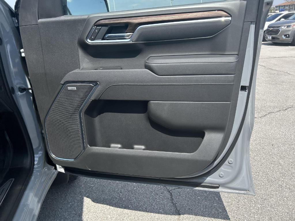 new 2025 Chevrolet Silverado 1500 car, priced at $58,320