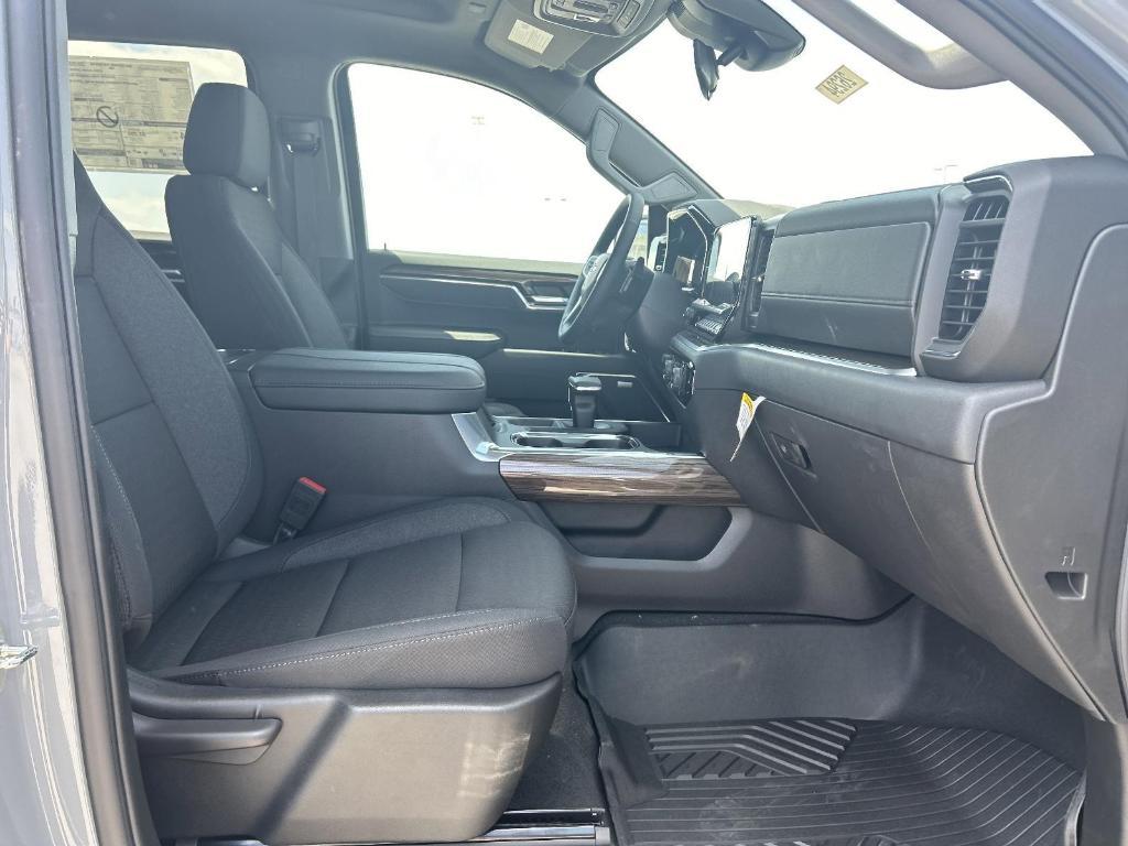 new 2025 Chevrolet Silverado 1500 car, priced at $58,320