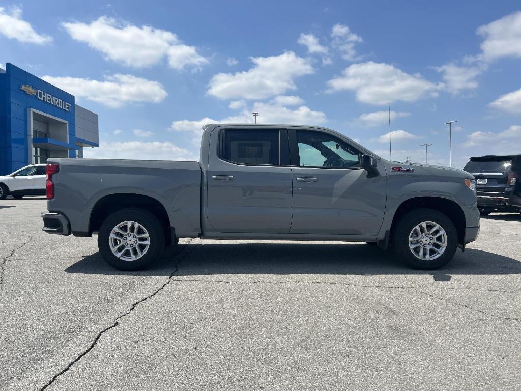 new 2025 Chevrolet Silverado 1500 car, priced at $58,320