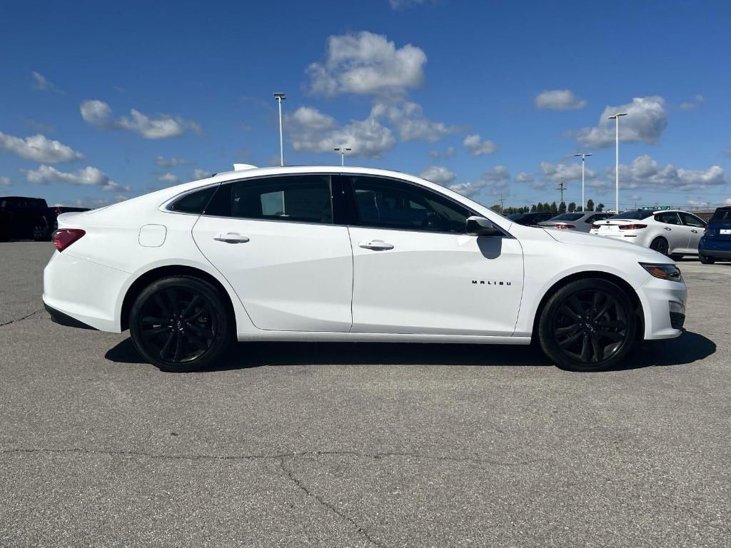 new 2025 Chevrolet Malibu car, priced at $29,307