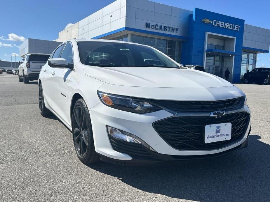 new 2025 Chevrolet Malibu car, priced at $29,307