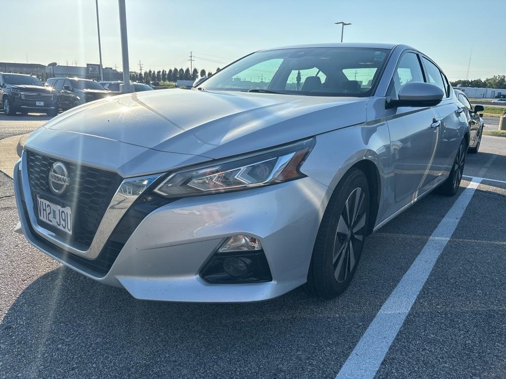 used 2020 Nissan Altima car, priced at $16,000