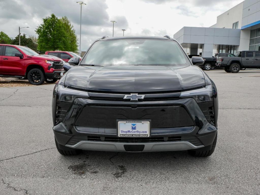 new 2025 Chevrolet Blazer EV car, priced at $40,025