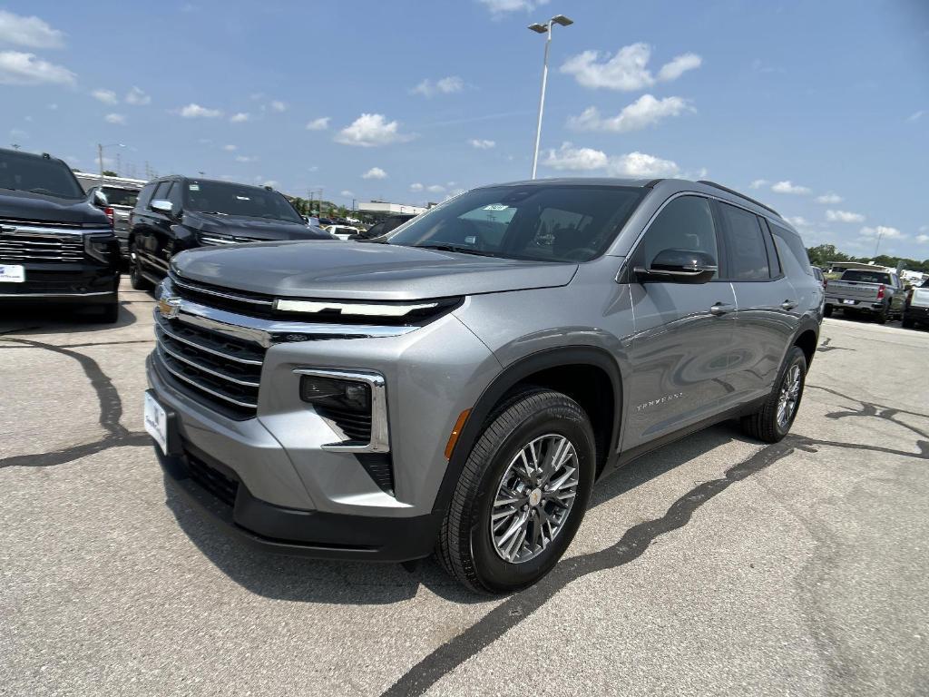 new 2025 Chevrolet Traverse car, priced at $44,545