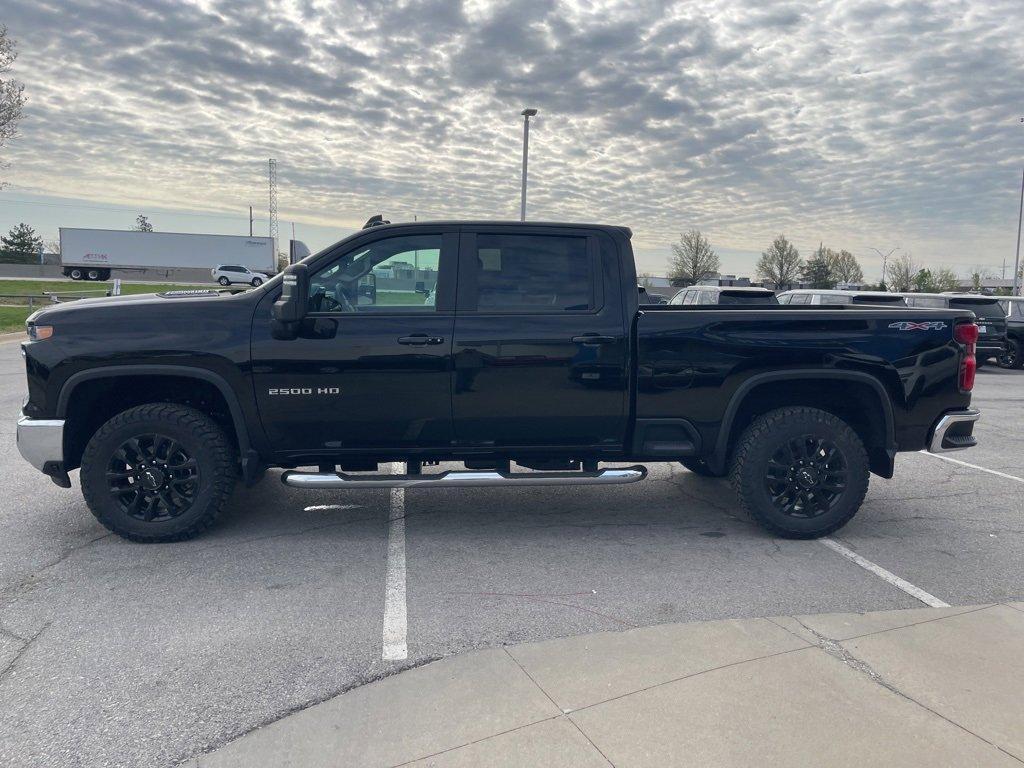 new 2025 Chevrolet Silverado 2500 car, priced at $67,475