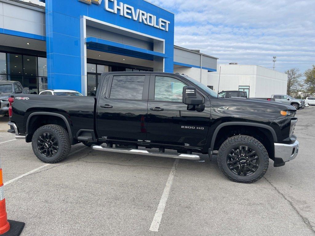 new 2025 Chevrolet Silverado 2500 car, priced at $67,475