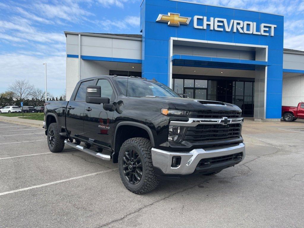 new 2025 Chevrolet Silverado 2500 car, priced at $67,475