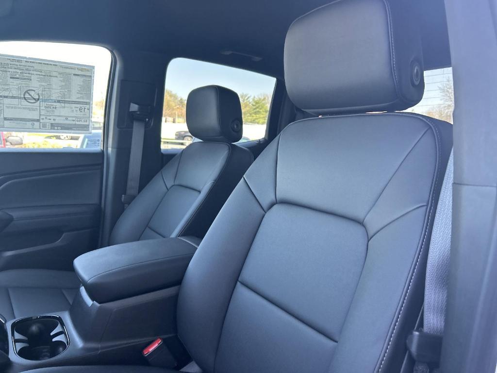 new 2025 Chevrolet Colorado car, priced at $44,360