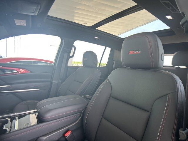 used 2025 Chevrolet Traverse car, priced at $50,500