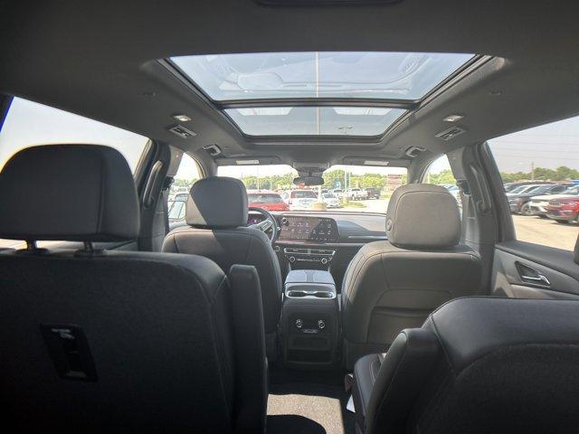 used 2025 Chevrolet Traverse car, priced at $50,500