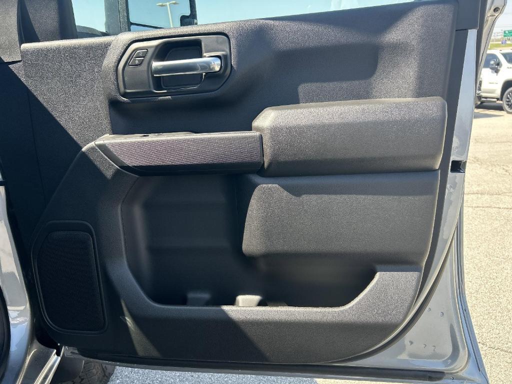 new 2025 Chevrolet Silverado 2500 car, priced at $66,090
