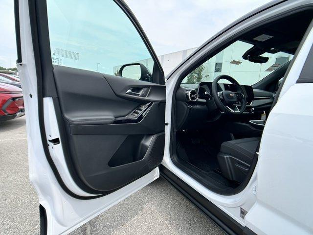 new 2026 Chevrolet Equinox car, priced at $31,285