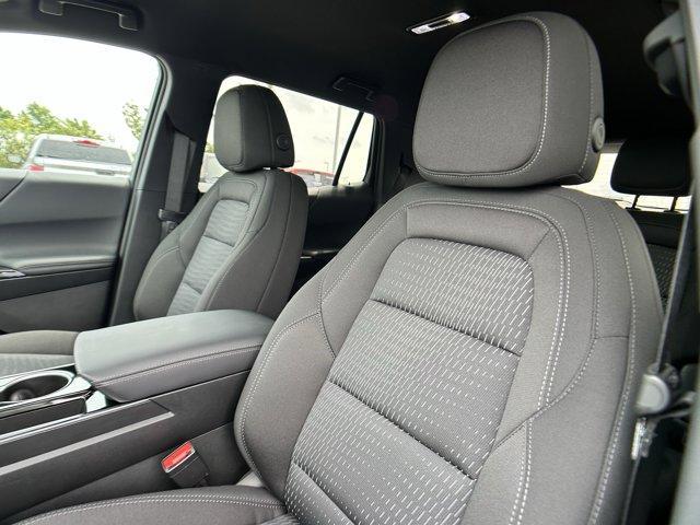 new 2026 Chevrolet Equinox car, priced at $31,285