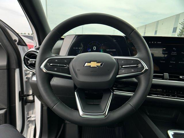 new 2026 Chevrolet Equinox car, priced at $31,285