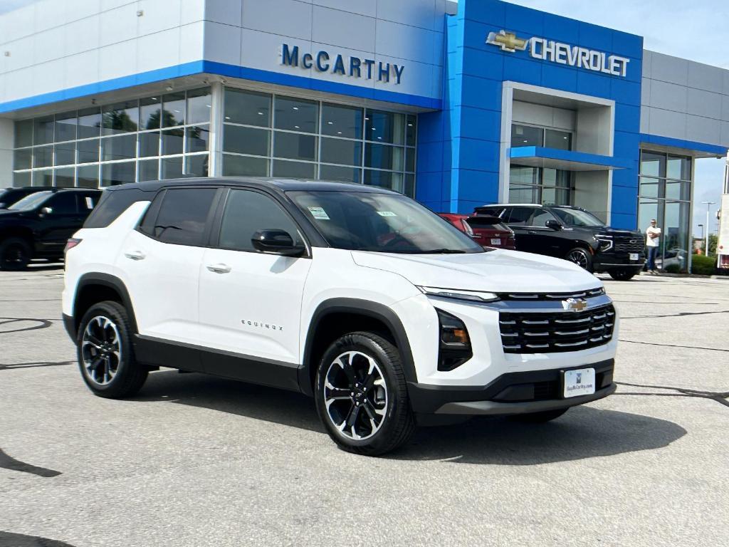 new 2026 Chevrolet Equinox car, priced at $31,285
