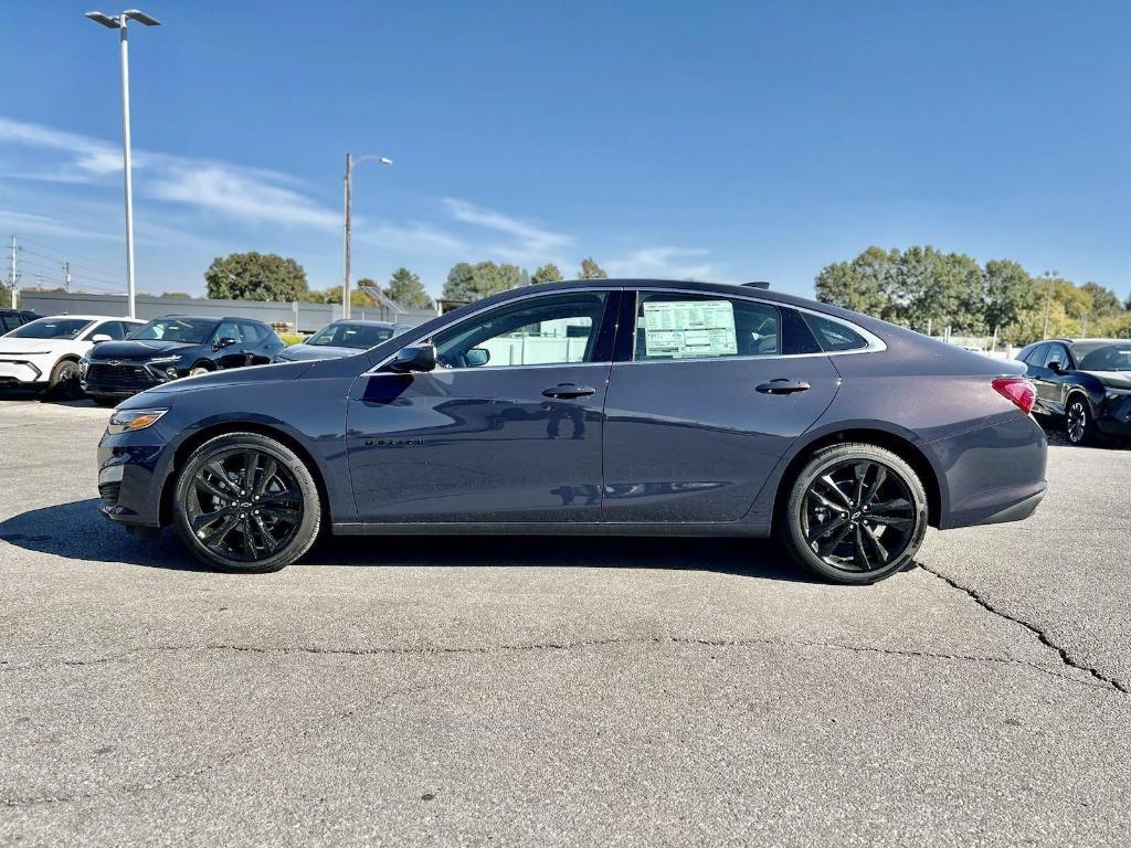 new 2025 Chevrolet Malibu car, priced at $30,315