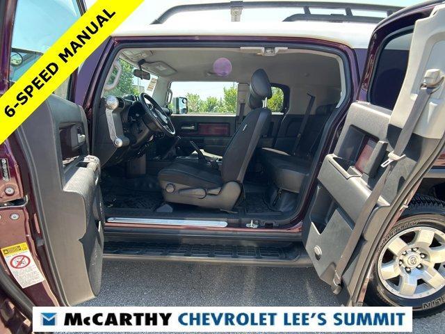 used 2007 Toyota FJ Cruiser car, priced at $13,500