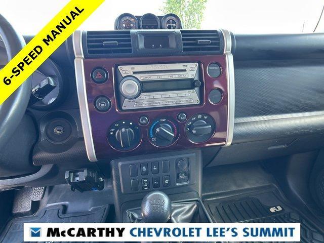 used 2007 Toyota FJ Cruiser car, priced at $13,500